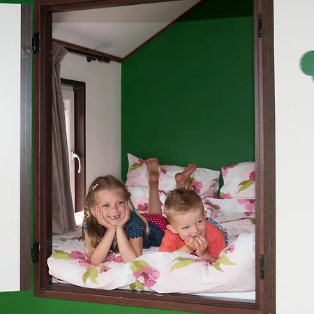 Mariahoeve-logies #veenhuisje *