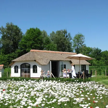 Chalet Mariahoeve-logies #veenhuisje